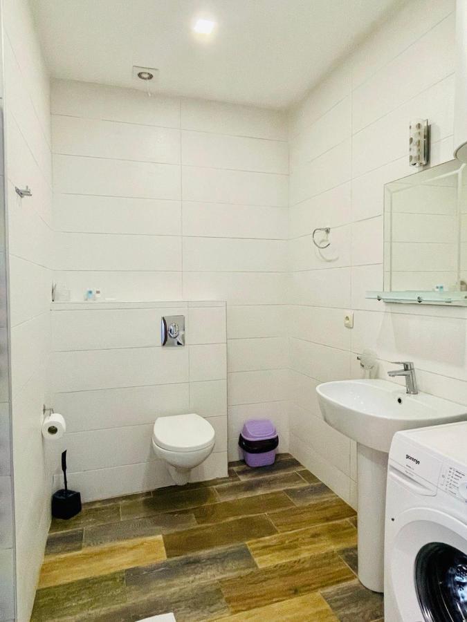 Balmaral Apart Hotel Батумі Екстер'єр фото