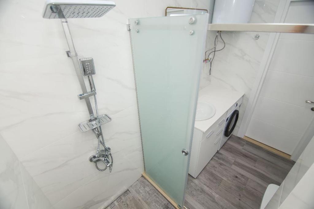 Balmaral Apart Hotel Батумі Екстер'єр фото