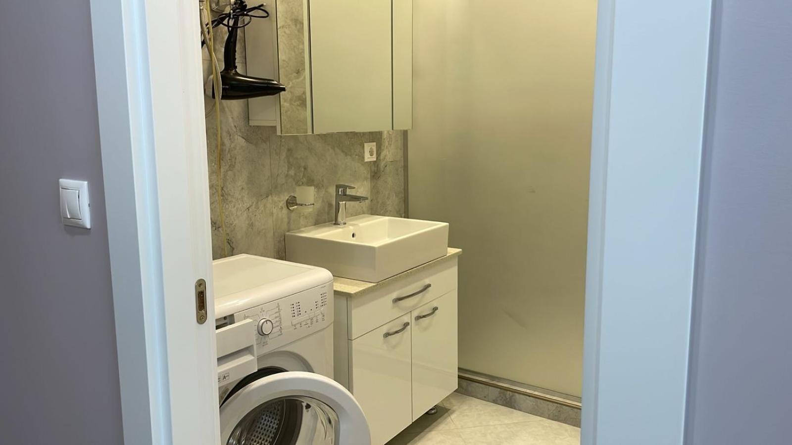 Balmaral Apart Hotel Батумі Екстер'єр фото