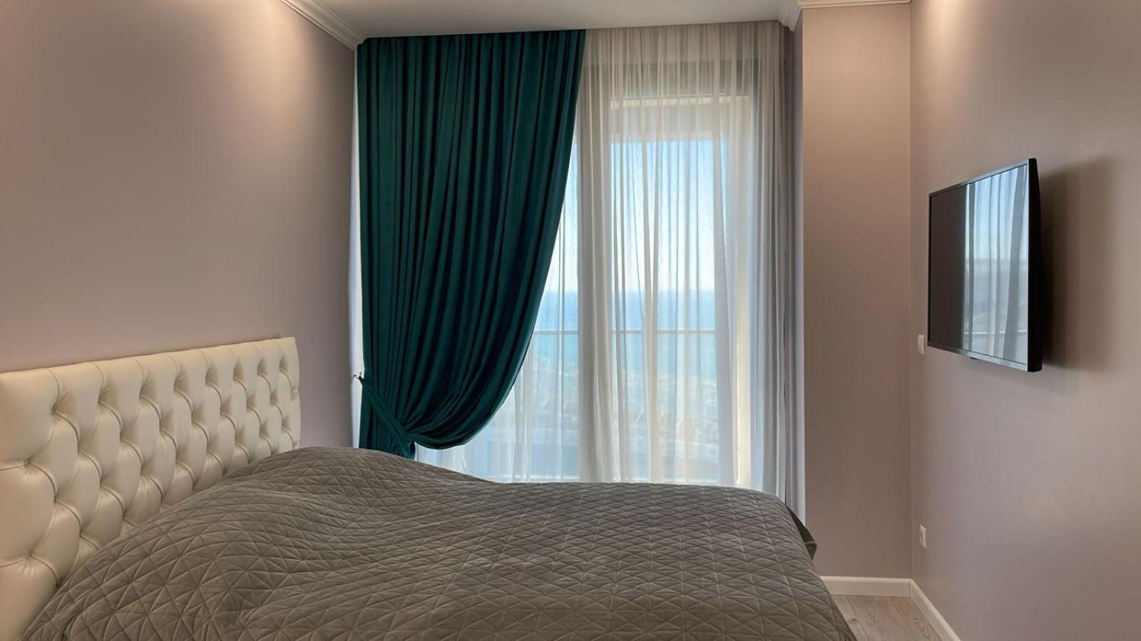 Balmaral Apart Hotel Батумі Екстер'єр фото