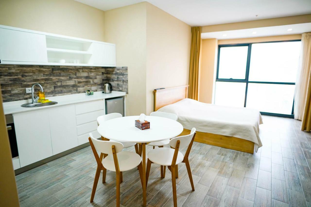 Balmaral Apart Hotel Батумі Екстер'єр фото
